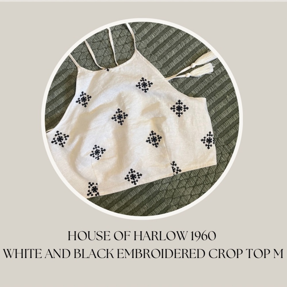 House of Harlow 1960 White and Black Embroidered Crop Top M